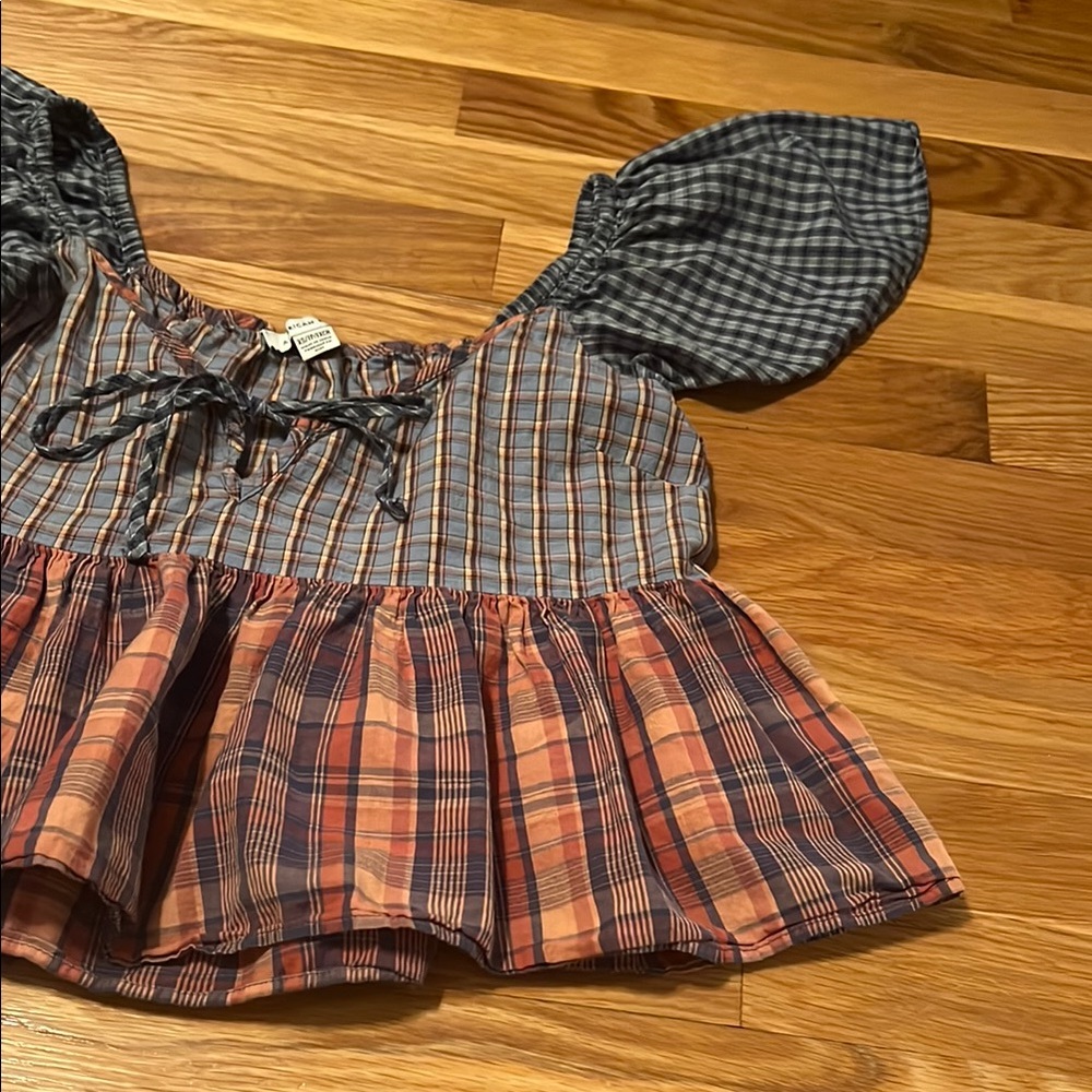American Eagle Outfitters mixed plaid peplum Blue and Red Crop Top size XS - Picture 4 of 11